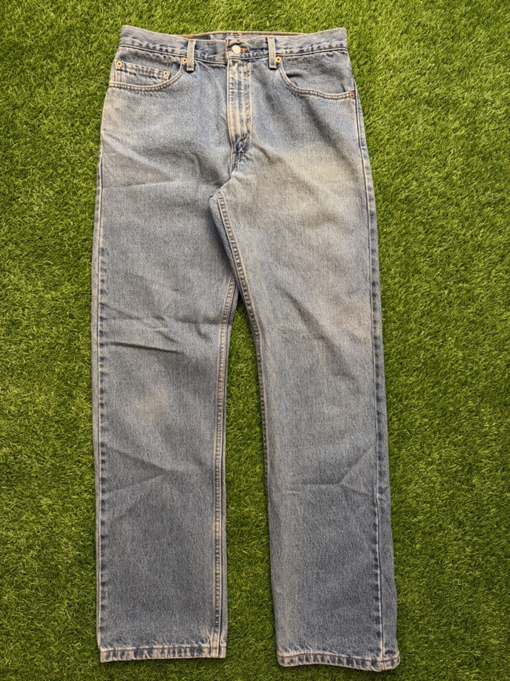 Vintage Y2K Levi’s 505 blue jeans